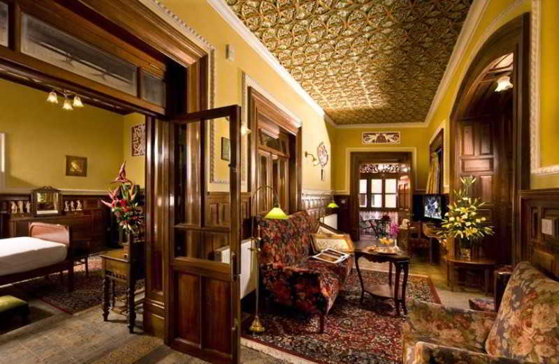 Welcomheritage Fernhills Royal Palace Ooty Exterior foto